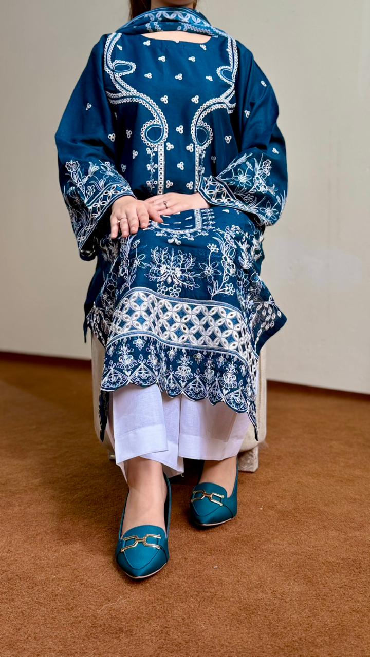 Neela Jora